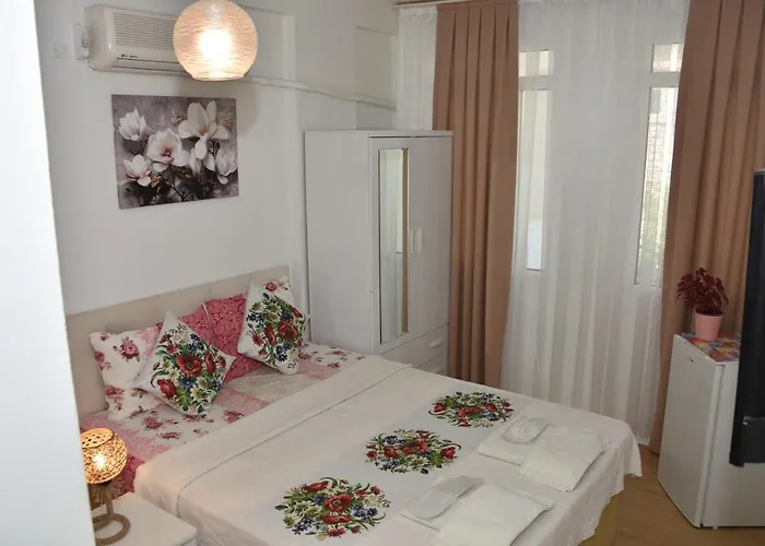 게스트하우스 Beyaz Ev 3*