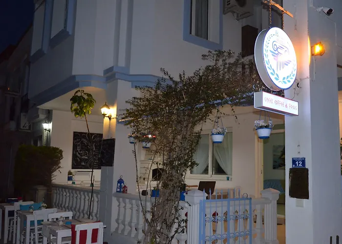 Beyaz Ev 3* Alaçatı