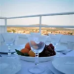 Beyaz Ev Alaçatı