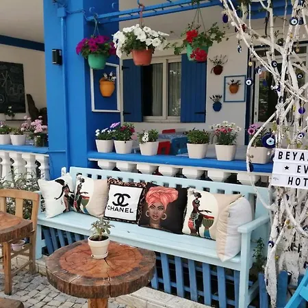 Beyaz Ev Гостевой дом 3*