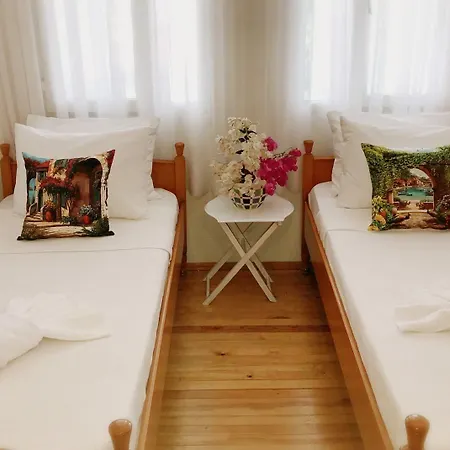 Beyaz Ev Гостевой дом 3*